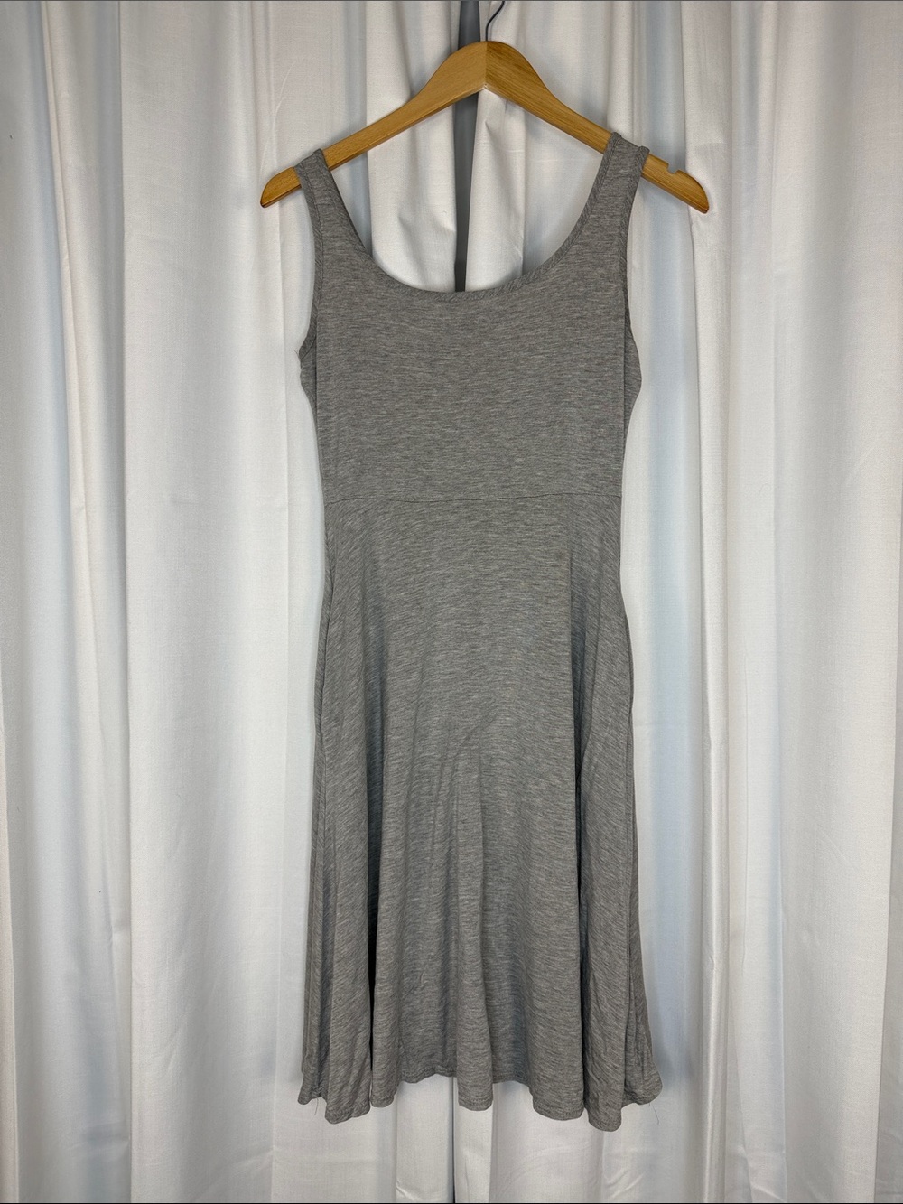 Olivia Rae Gray Scoop Neck Midi Dress